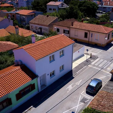 Apartment Olivix Pula Exterior photo